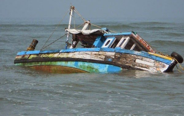 Sri Lanka navy finds 14 bodies in capsized Chinese boat