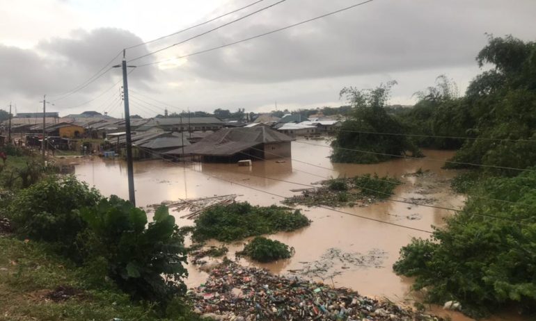 Traders count losses, as flood sacks market in Osun