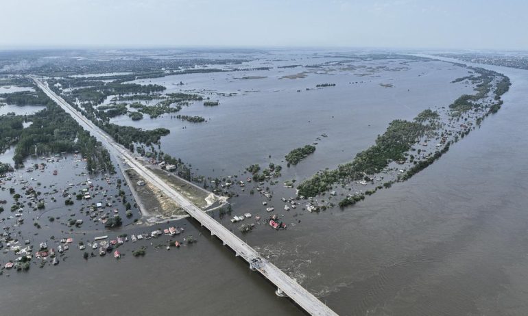 35 people missing after Ukraine flood – Minister